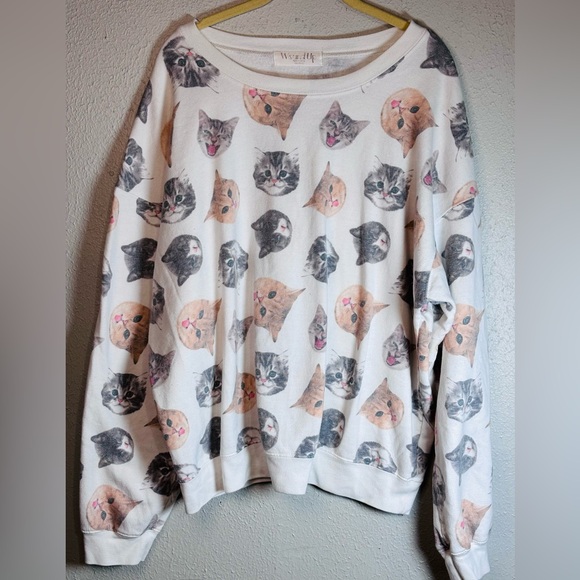 COPY - Oversized Cat Print Sweatshirt size Large - Picture 1 of 5